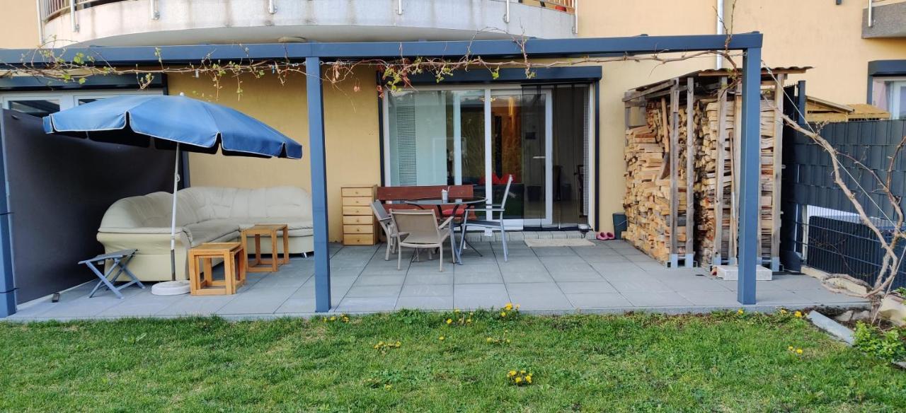 Ferienwohnung Ebenerdig Mit Terrasse & Garten, Wlan & Parkplatz! Self Check-In & Check-Out! Schwedenofen! Auggen Exterior foto